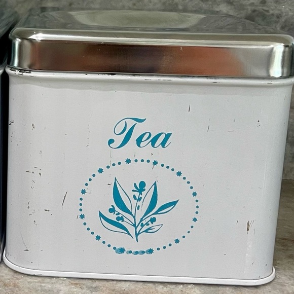 Vintage Lincoln Beautyware Painted Chrome Coffee and Tea Canister Set - Picture 7 of 7